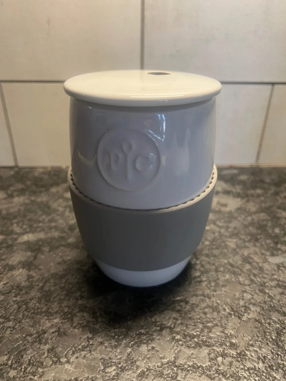 Pampered Chef Ceramic Egg Cooker. Like New without box. Microwave.